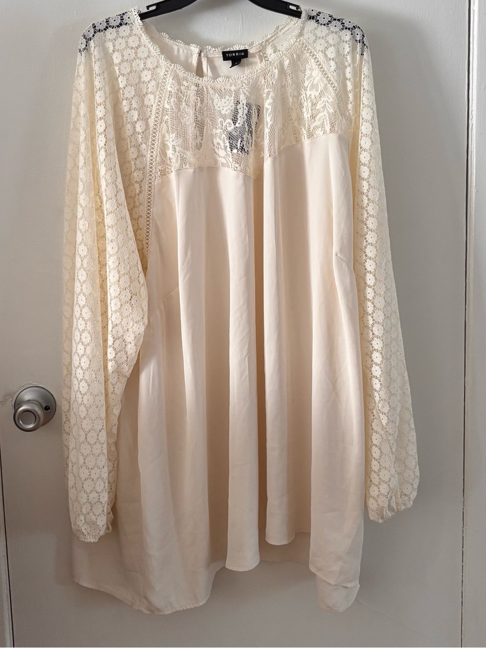 torrid Georgette Lace Mix Sleeve Top Pristine